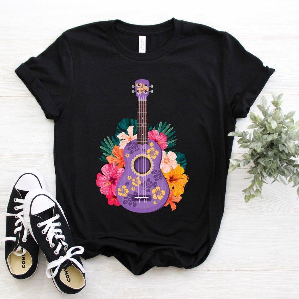 Ukulele Music Instrument Player Retro Classic Unisex T-Shirt